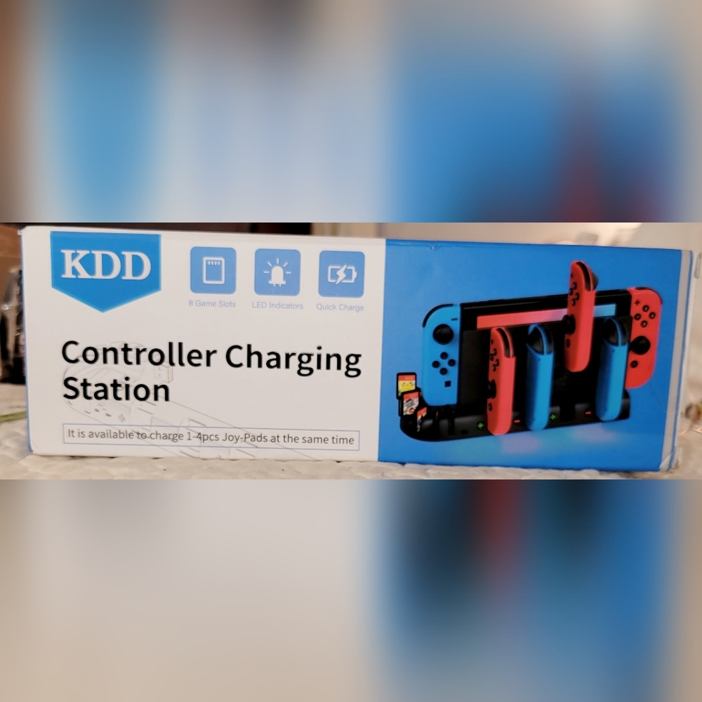 Controller Charging Station with 4pc Joy- Pads at the same time